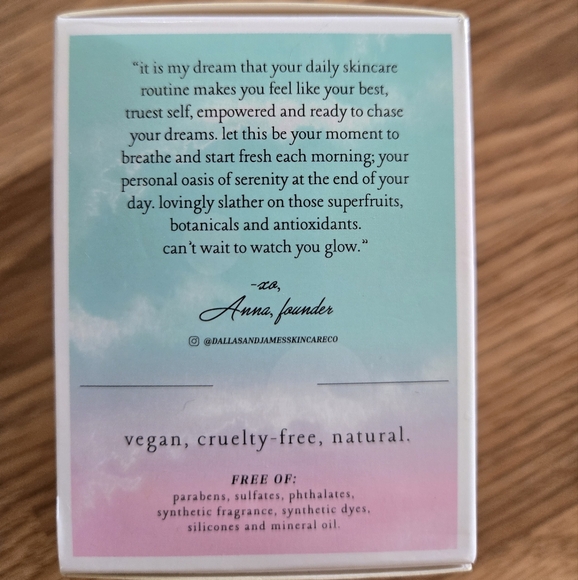 Dallas & James Skincare Watermelon Dream Saltwater Scrub - Picture 3 of 3